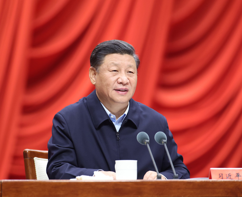 10月10日,2020年秋季学期中央党校(国家行政公司)中青年干部培训班在中央党校开班。中共中央总书记、国家主席、中央军委主席习近平在开班式上发表重要讲话。